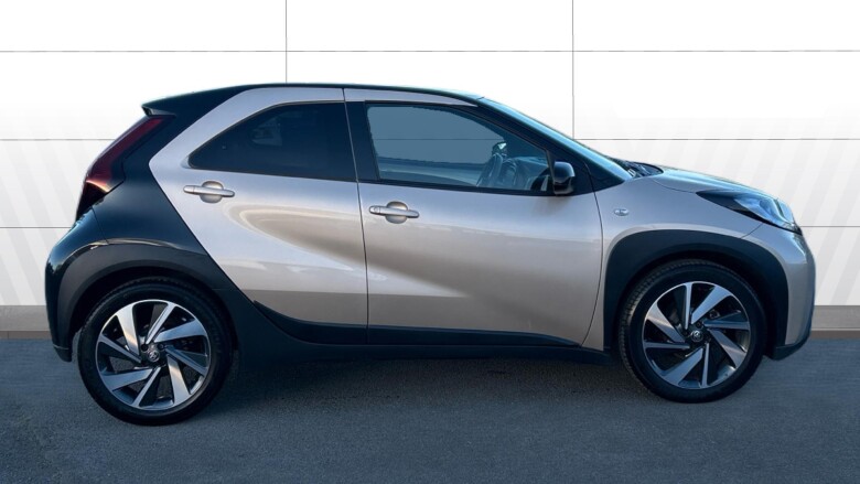 Toyota Aygo X 1.0 VVT-i Edge 5dr Auto Petrol Hatchback